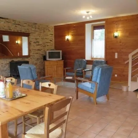 بيت للعطل House Ker Anna Derval